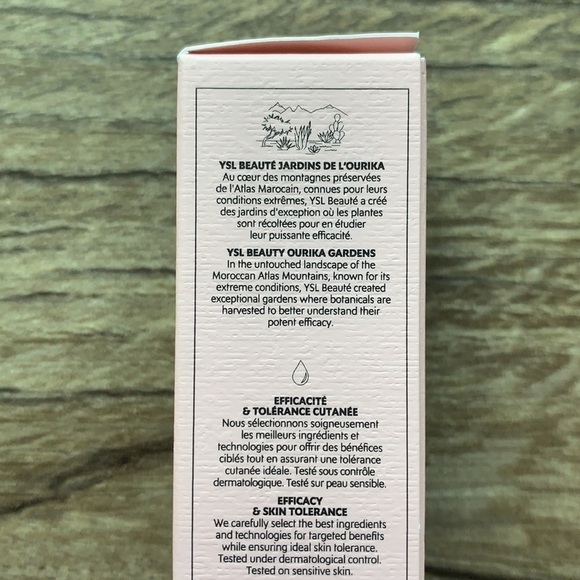 YSL Pure Shots Light Up Serum - Picture 5 of 7